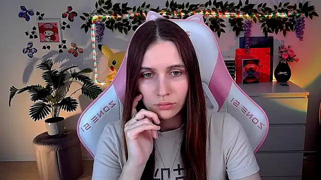 AliceCharmy online show from 04-03-26, 03:40