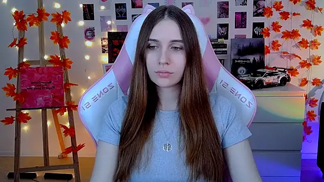 AliceCharmy online show from 11-04-25, 07:34