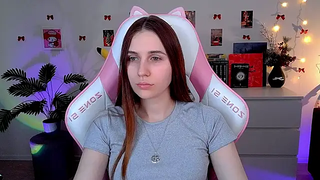 AliceCharmy online show from 02-18-26, 01:18