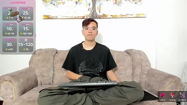 Snapshot of bunny_maxi chatting on 10-07-25, 12:39 bunny maxi online show from 10-07-25, 12:39