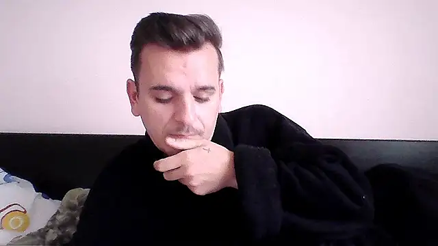 Huge cock22cm online show from 10-06-25, 07:31