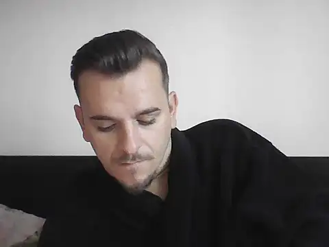 Huge cock22cm online show from 09-27-25, 05:02