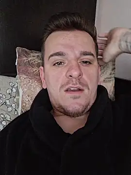 Snapshot of Huge_cock22cm chatting on 02-04-26, 08:09 Huge cock22cm online show from 02-04-26, 08:09