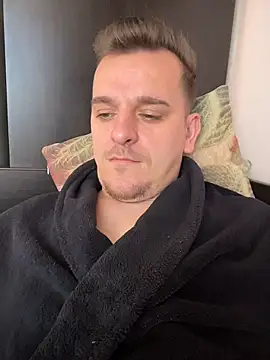 Huge cock22cm online show from 03-10-26, 07:12