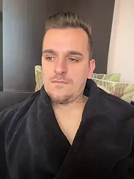 Huge cock22cm online show from 05-03-26, 08:08