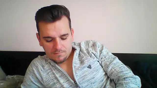 Snapshot of Huge_cock22cm chatting on 01-17-26, 06:39 Huge cock22cm online show from 01-17-26, 06:39