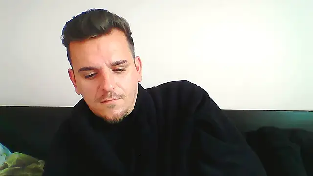 Huge cock22cm online show from 10-31-25, 09:39