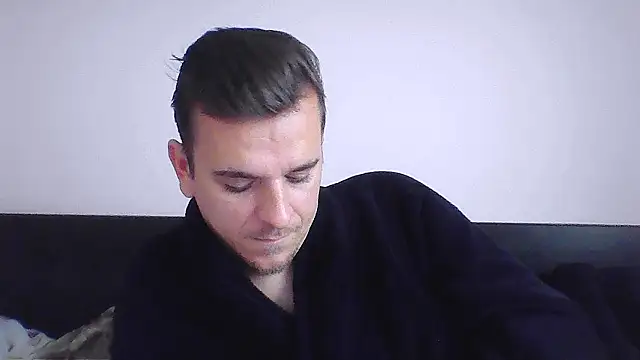 Huge cock22cm online show from 11-11-25, 09:15