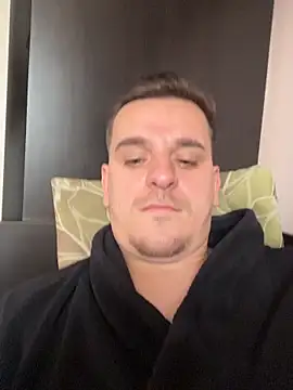 Huge cock22cm online show from 03-03-26, 11:17