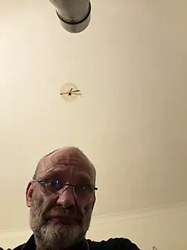ShyDave81 online show from 07-08-26, 03:08