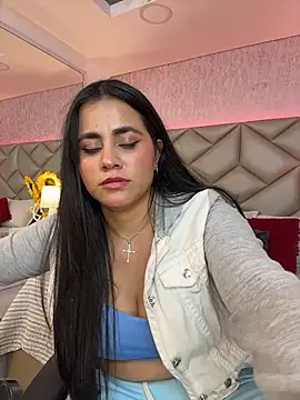 Brenda Garcia online show from 11-14-25, 08:23