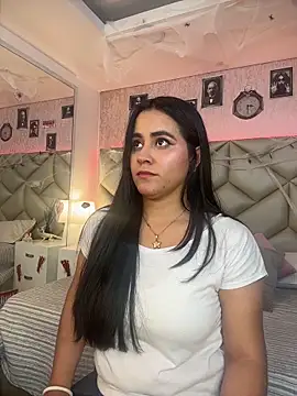 Brenda Garcia online show from 10-10-25, 08:53