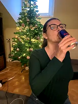 Snapshot of Sugar_Cube_69 chatting on 12-02-25, 02:52 Sugar Cube 69 online show from 12-02-25, 02:52