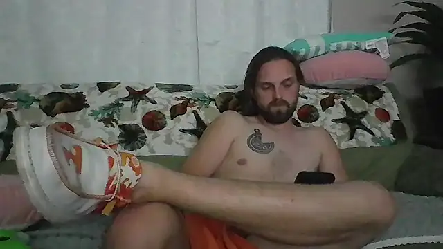 VitaminDrewFl online show from 05-07-26, 01:54