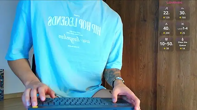 Josep Davies online show from 10-23-25, 08:18