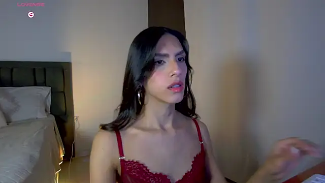 AlanaSofiia online show from 05-20-26, 03:09