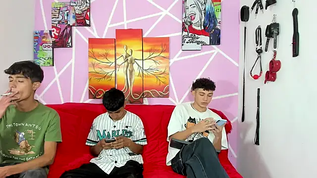 oliverhot2005 online show from 01-11-25, 07:27