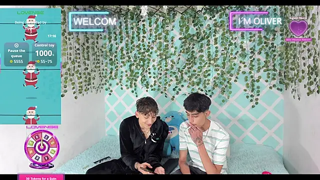 oliverhot2005 online show from 12-18-25, 05:06