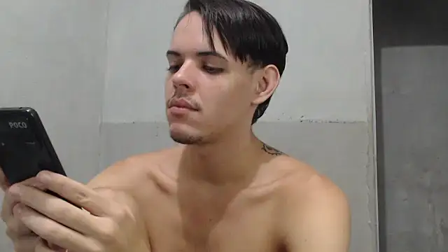 MicaelRian69 online show from 04-15-26, 09:59