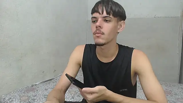 MicaelRian69 online show from 05-20-26, 01:24