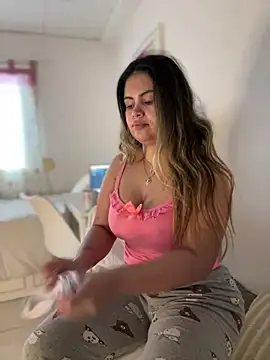 melanny10 online show from 01-19-25, 08:18