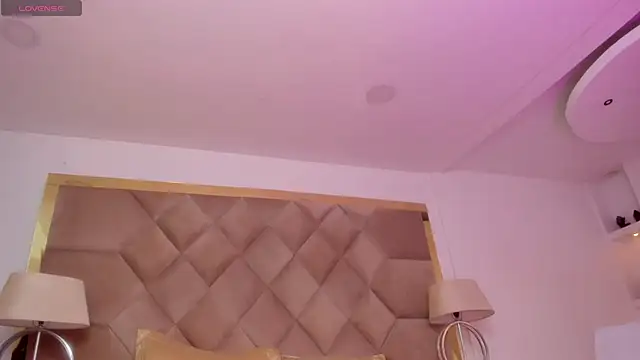 Snapshot of Aisha_cooper chatting on 12-10-24, 04:24 Aisha cooper online show from 12-10-24, 04:24