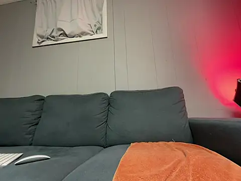 mouser21212 online show from 02-24-25, 07:33