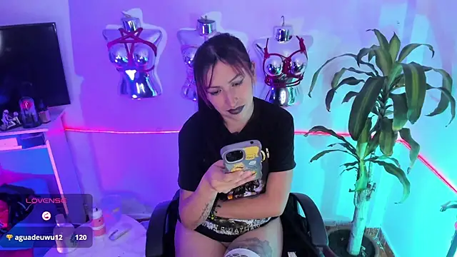 LucyStrike  online show from 05-16-26, 12:09