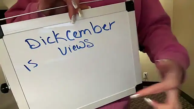 Snapshot of Milf_Goddess chatting on 12-14-25, 02:29 Milf Goddess online show from 12-14-25, 02:29