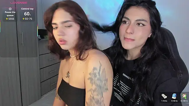 Snapshot of Dahian-peach chatting on 12-04-25, 06:01 Dahian-peach online show from 12-04-25, 06:01