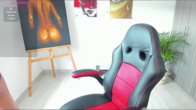 Snapshot of Dahian-peach chatting on 03-03-25, 07:49 Dahian-peach online show from 03-03-25, 07:49