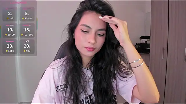 Snapshot of Dahian-peach chatting on 10-16-25, 08:06 Dahian-peach online show from 10-16-25, 08:06