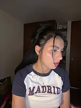 Dahian-peach online show from 06-11-26, 12:32