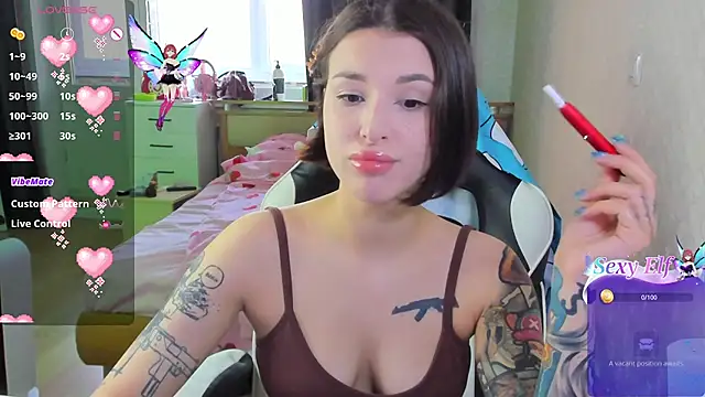 Snapshot of folinskayyya chatting on 02-20-26, 06:26 folinskayyya online show from 02-20-26, 06:26