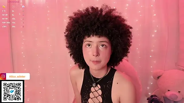 Alice winter  online show from 09-22-25, 07:09