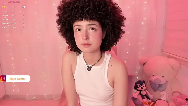 Alice winter  online show from 10-07-25, 06:20