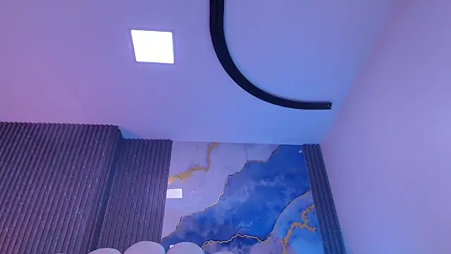 hot dione online show from 03-31-26, 07:16