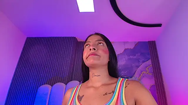 Snapshot of hot_dione chatting on 05-23-26, 07:24 hot dione online show from 05-23-26, 07:24