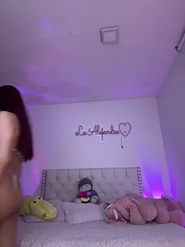 alee lenoxx online show from 12-22-25, 09:42