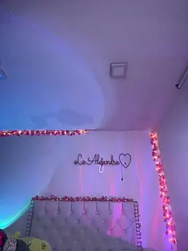 alee lenoxx online show from 07-15-26, 10:39