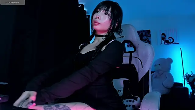satanbabee online show from 05-04-26, 09:06