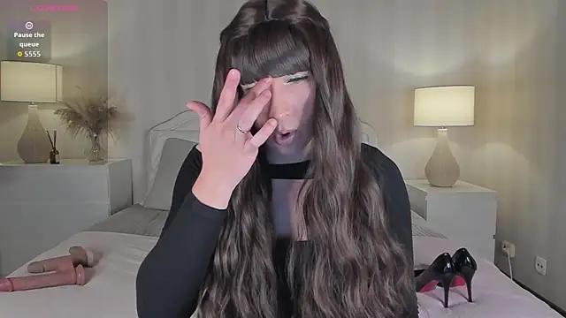 valeriasecret online show from 10-29-25, 05:17