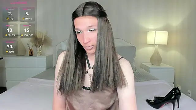 Snapshot of valeriasecret chatting on 07-17-26, 02:20 valeriasecret online show from 07-17-26, 02:20