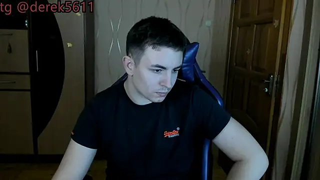 Snapshot of bigmark033 chatting on 12-16-25, 01:26 bigmark033 online show from 12-16-25, 01:26