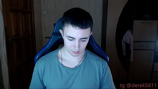 Snapshot of bigmark033 chatting on 11-06-25, 01:15 bigmark033 online show from 11-06-25, 01:15