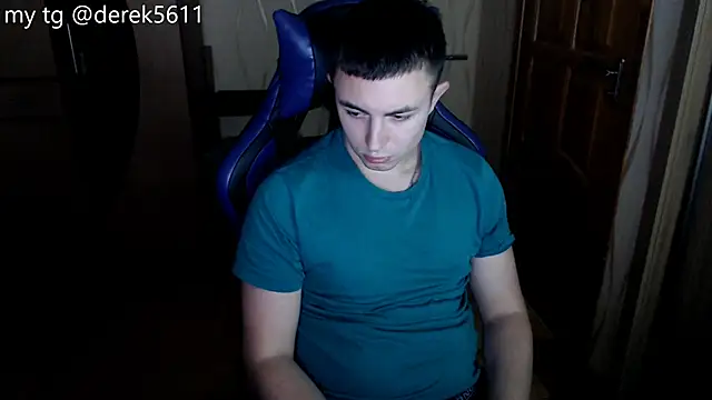 Snapshot of bigmark033 chatting on 09-11-25, 09:15 bigmark033 online show from 09-11-25, 09:15