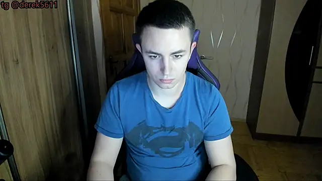 Snapshot of bigmark033 chatting on 04-09-26, 06:03 bigmark033 online show from 04-09-26, 06:03