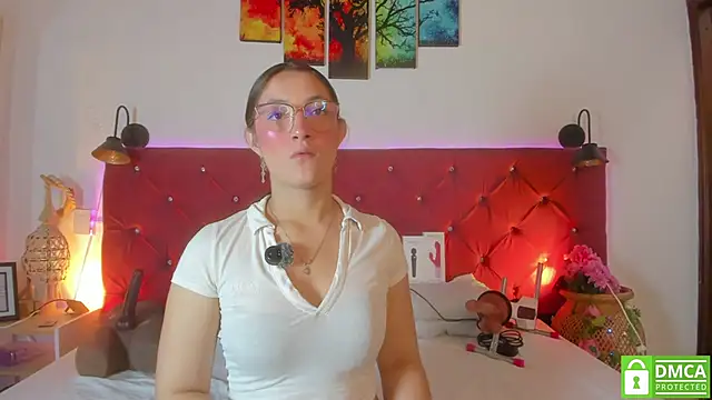 Snapshot of Ruth_harvey_ chatting on 03-26-26, 01:09 Ruth harvey online show from 03-26-26, 01:09