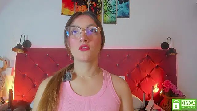 Snapshot of Ruth_harvey_ chatting on 03-28-26, 01:34 Ruth harvey online show from 03-28-26, 01:34