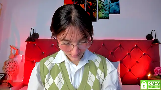 Ruth harvey  online show from 12-20-25, 01:58